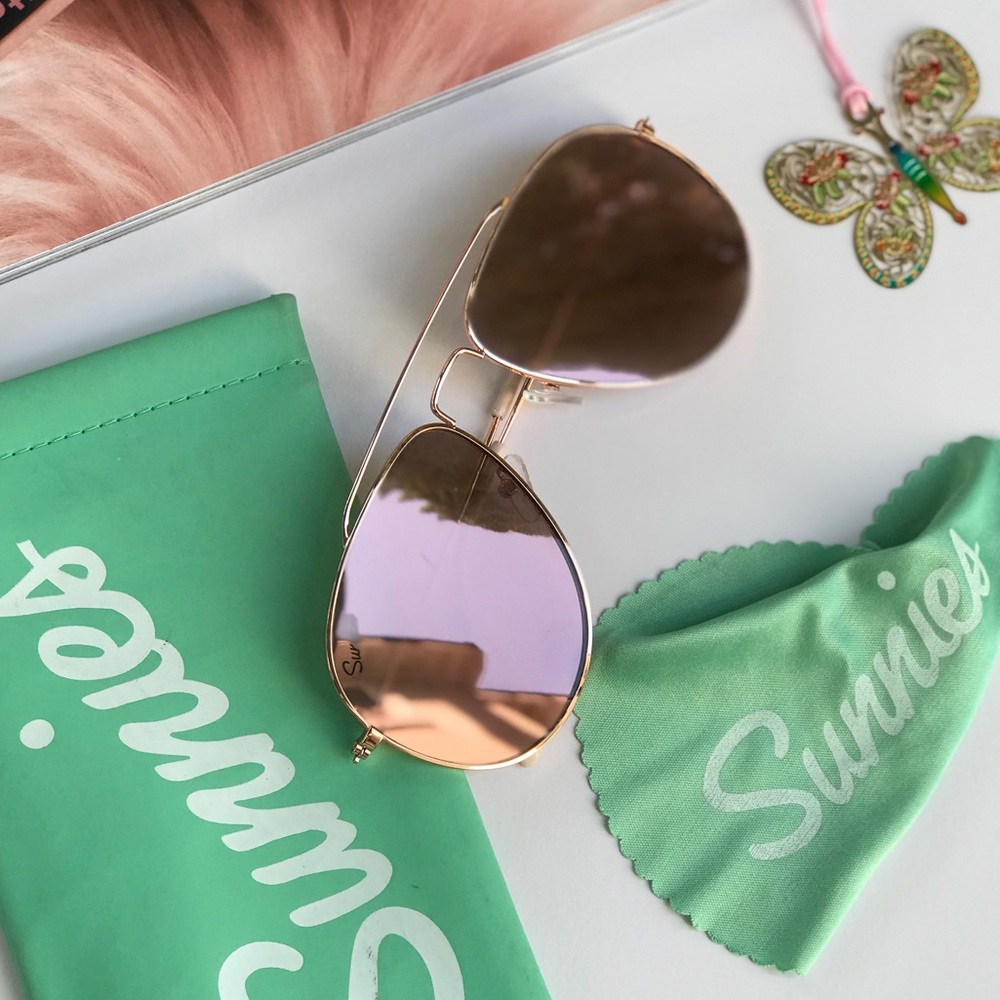 Aviator reflective sunglasses